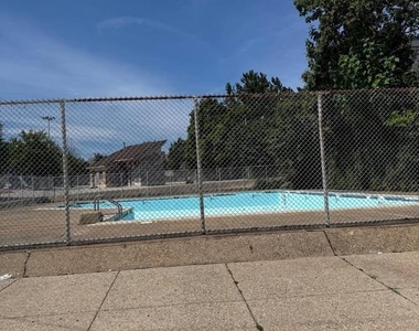 3912 Aspen Street - Photo Thumbnail 30