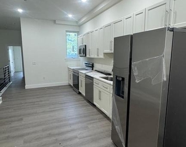 3912 Aspen Street - Photo Thumbnail 8