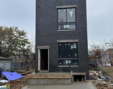 3912 Aspen Street - Photo Thumbnail 1