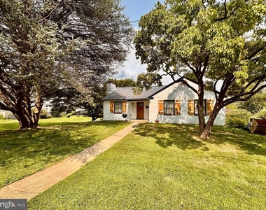 310 Summit Avenue - Photo Thumbnail 1