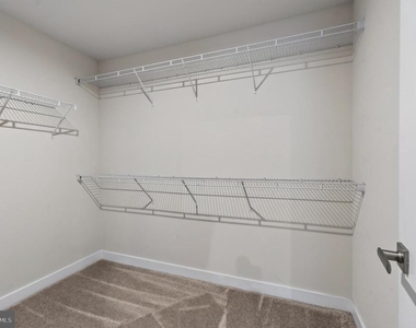1047 Watson Court - Photo Thumbnail 27