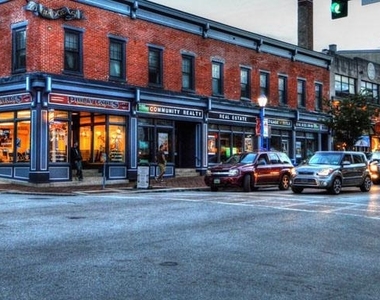131 Bridge Street - Photo Thumbnail 68