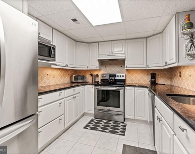 8204 Centennial Station - Photo Thumbnail 9