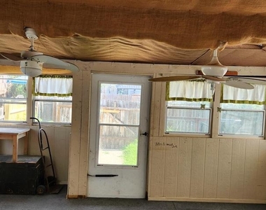 856 Quinton Avenue - Photo Thumbnail 12