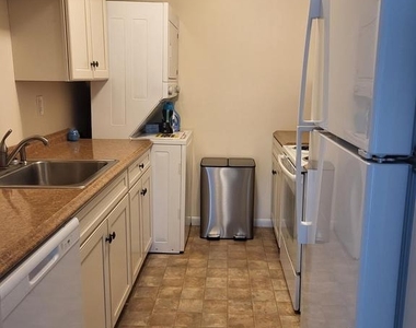 24 Maplewood - Photo Thumbnail 6