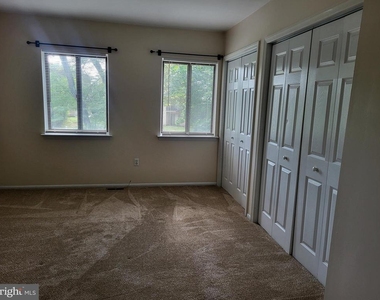 24 Maplewood - Photo Thumbnail 11