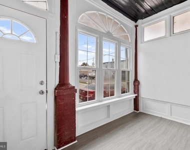344 Middlesex Street - Photo Thumbnail 2