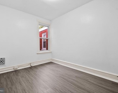 344 Middlesex Street - Photo Thumbnail 15