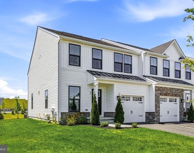 22 Cinnamon Lane - Photo Thumbnail 1