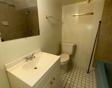 8111 Fort Foote Road - Photo Thumbnail 11