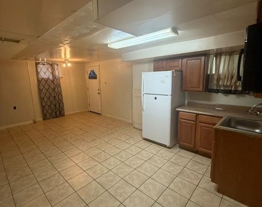 8111 Fort Foote Road - Photo Thumbnail 8