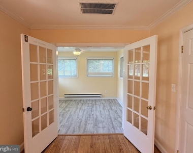 11308 Cedar Lane - Photo Thumbnail 8