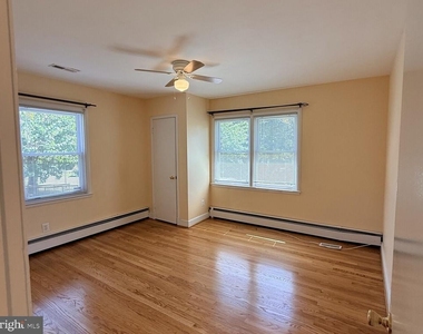 11308 Cedar Lane - Photo Thumbnail 16