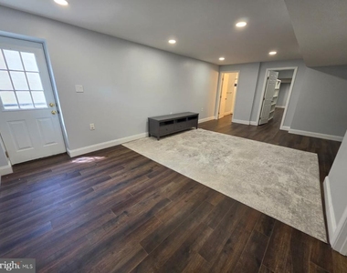13811 Heatherstone Drive - Photo Thumbnail 9