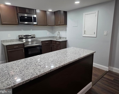 13811 Heatherstone Drive - Photo Thumbnail 4