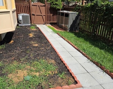 13811 Heatherstone Drive - Photo Thumbnail 2