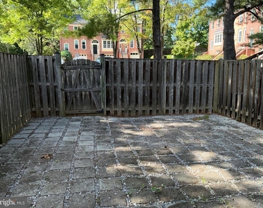 1311 Templeton Place - Photo Thumbnail 38
