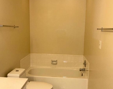 1311 Templeton Place - Photo Thumbnail 19