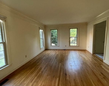 10804 Willow Run Court - Photo Thumbnail 12