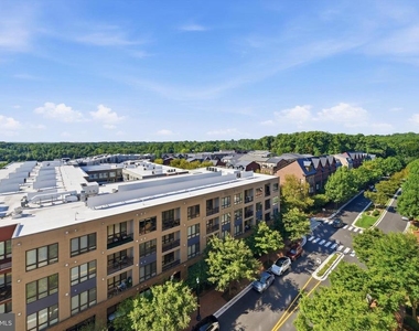 12500 Park Potomac Avenue - Photo Thumbnail 23