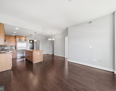 12500 Park Potomac Avenue - Photo Thumbnail 13