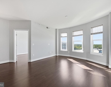 12500 Park Potomac Avenue - Photo Thumbnail 14