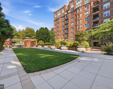 12500 Park Potomac Avenue - Photo Thumbnail 28