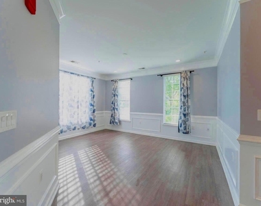 3850 Clara Downey Avenue - Photo Thumbnail 9