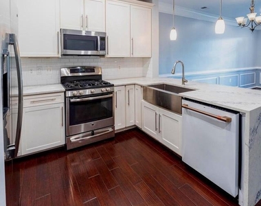 3850 Clara Downey Avenue - Photo Thumbnail 6