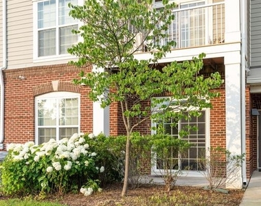 3850 Clara Downey Avenue - Photo Thumbnail 29