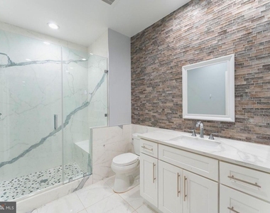 3850 Clara Downey Avenue - Photo Thumbnail 16