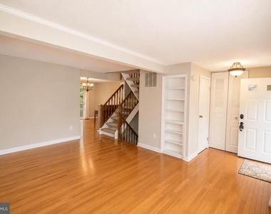 17231 Epsilon Place - Photo Thumbnail 2
