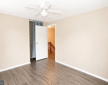 17231 Epsilon Place - Photo Thumbnail 16
