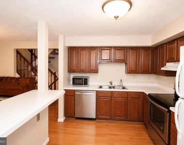 17231 Epsilon Place - Photo Thumbnail 7