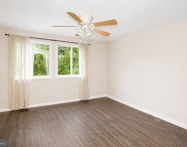17231 Epsilon Place - Photo Thumbnail 10