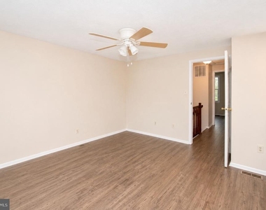 17231 Epsilon Place - Photo Thumbnail 12