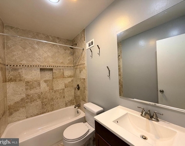 10400 Maywind Court - Photo Thumbnail 12