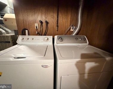 10400 Maywind Court - Photo Thumbnail 18