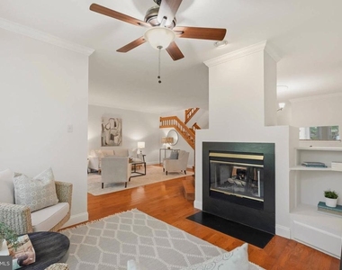 2734 Gingerview Lane - Photo Thumbnail 17