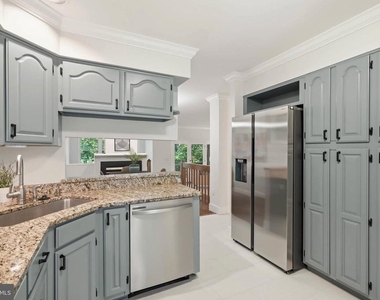 2734 Gingerview Lane - Photo Thumbnail 9