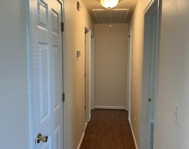 1126 School Street - Photo Thumbnail 6
