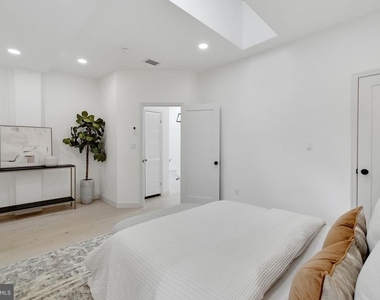 913 L Street Ne - Photo Thumbnail 21