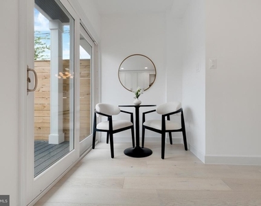 913 L Street Ne - Photo Thumbnail 14