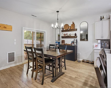 381 Countryside Drive - Photo Thumbnail 13