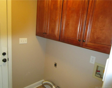 7256 Goldsboro Road - Photo Thumbnail 10