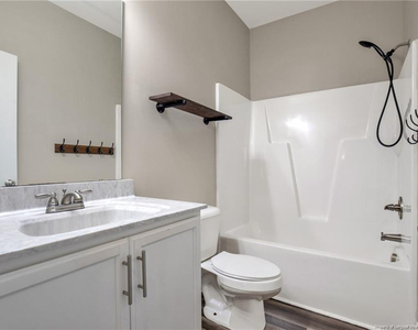 2779 Rivercliff Road - Photo Thumbnail 20