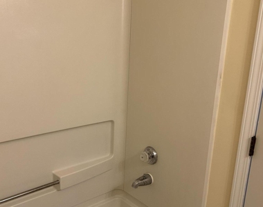 2030 Quaker Landing - Photo Thumbnail 50