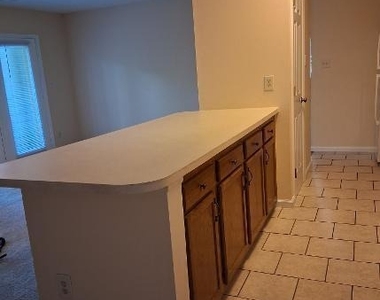 2030 Quaker Landing - Photo Thumbnail 14