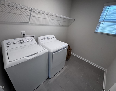 129 Boone Lake Way Way - Photo Thumbnail 4