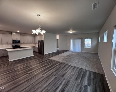 129 Boone Lake Way Way - Photo Thumbnail 2